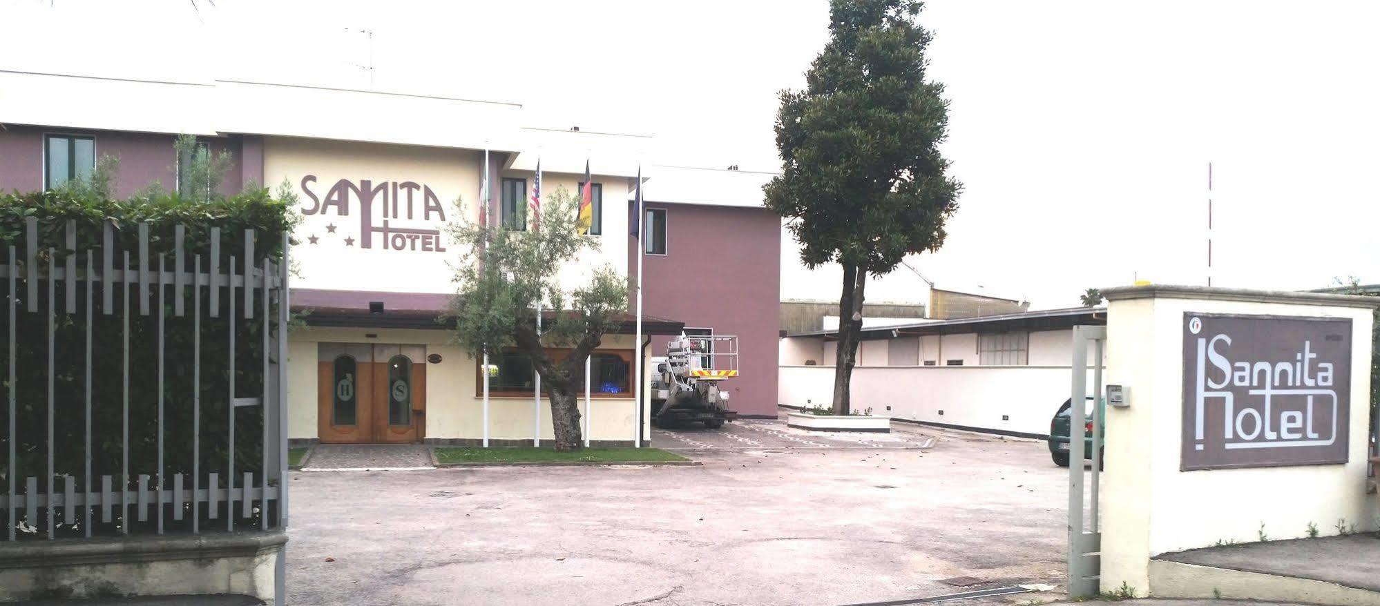Hotel Sannita Casoria Esterno foto